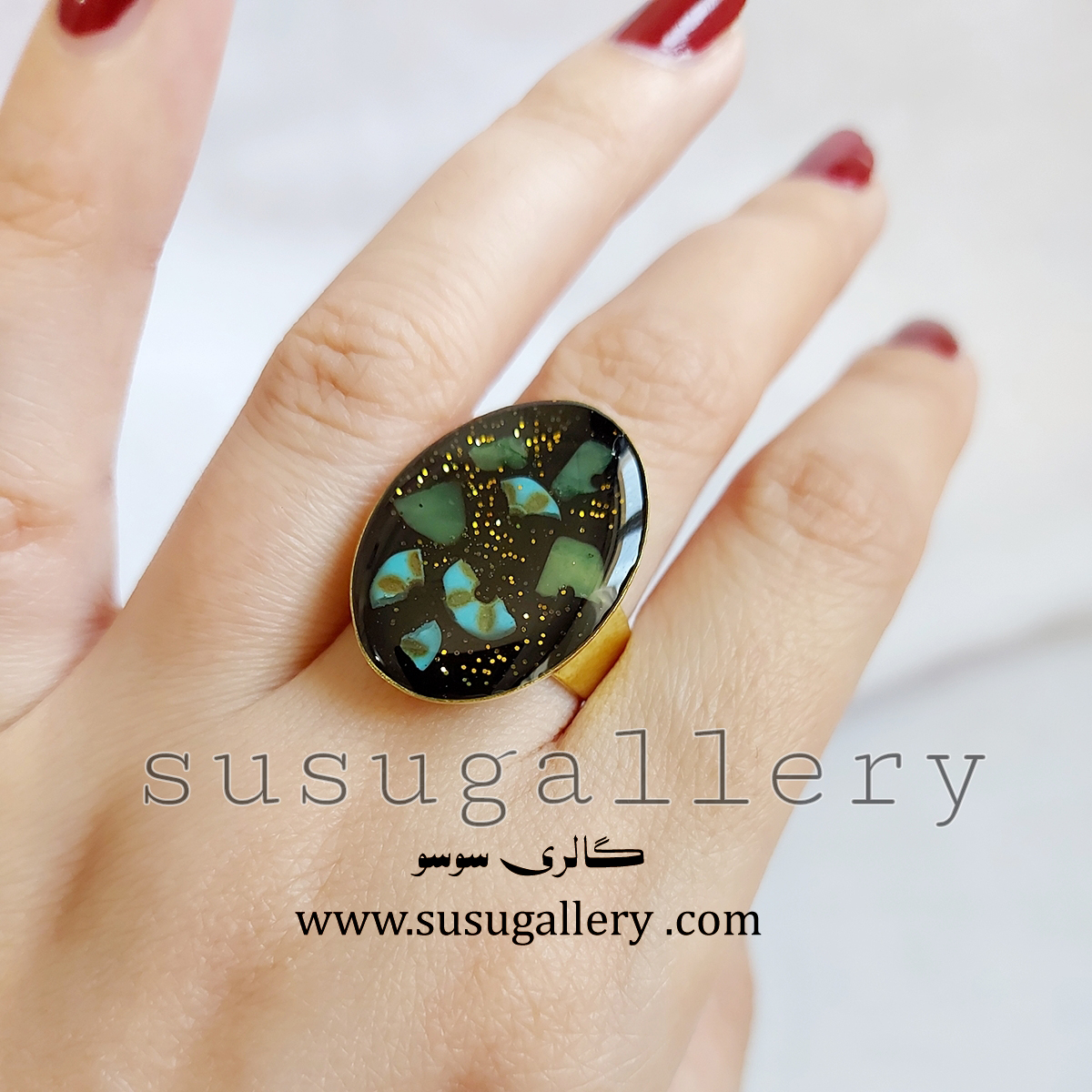 انگشتر بیضی مشکی فیروزه