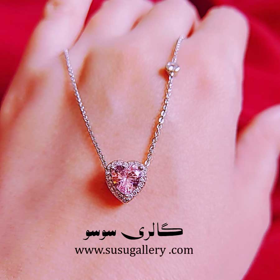 گردنبند قلب صورتی جواهری